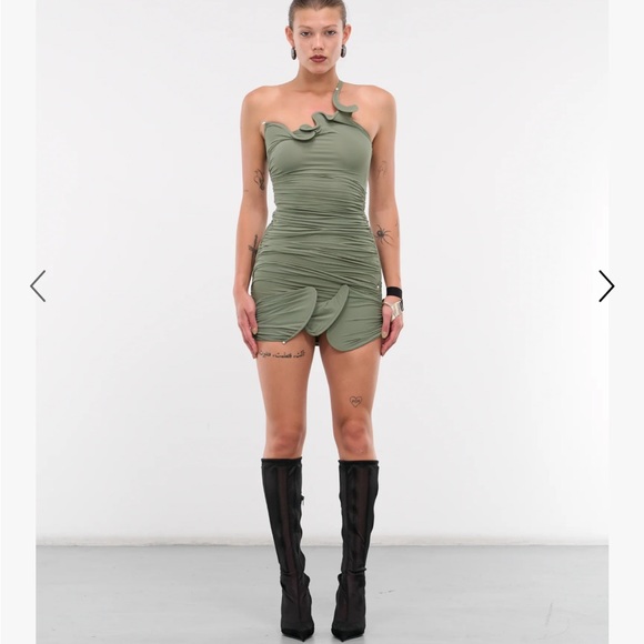 CHRISTOPHER ESBER

VENUS LOOPED CAMI DRESS

Color: OLIVE

Size US 6/ UK 10 NWT - Picture 1 of 5